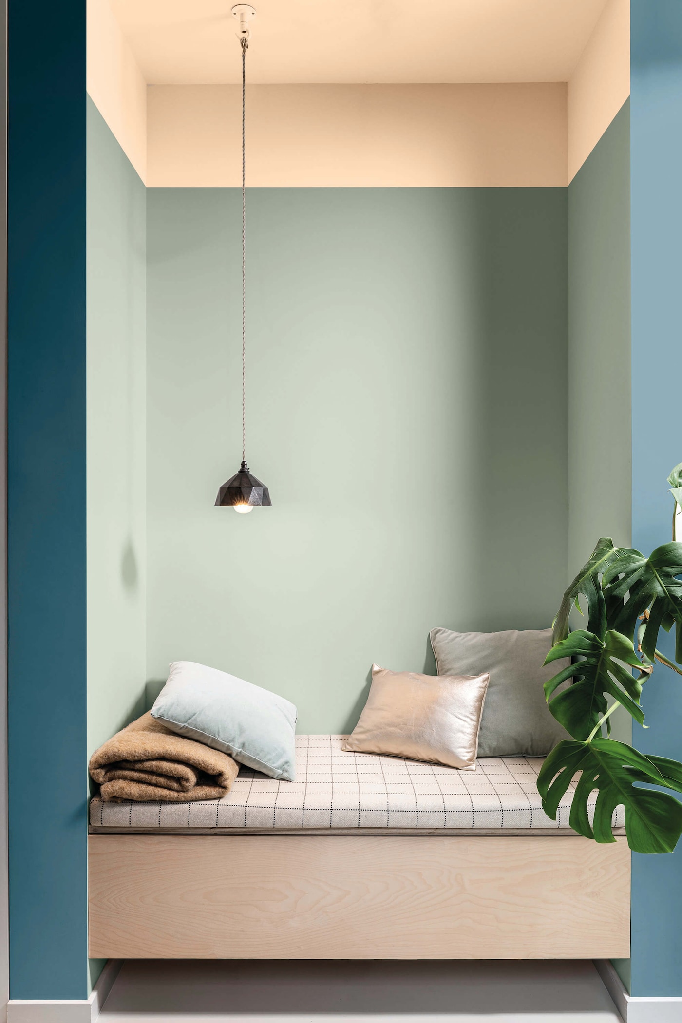 Get the ice-cream shades trend licked with these three tasteful ideas: