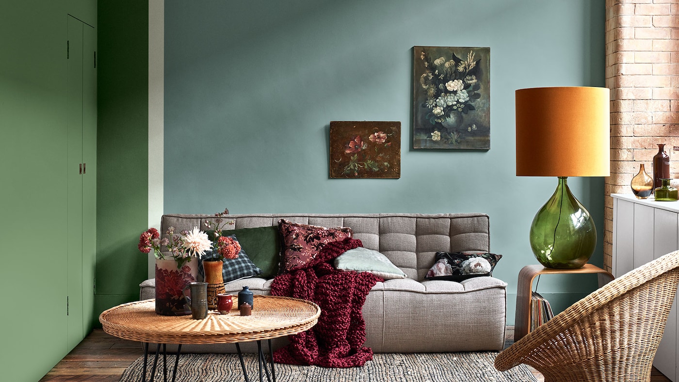 Tone-in-tone green living room