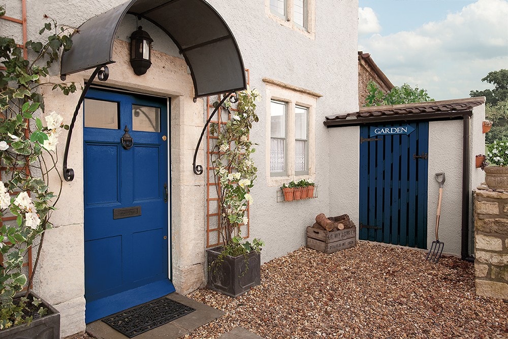 Dulux Weathershield green glade gardenia