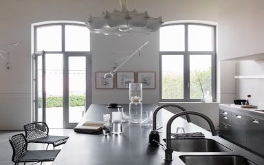 Kitchen with different shades of grey