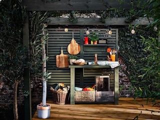 Micro Makeover: Create an Alfresco Back Garden Party