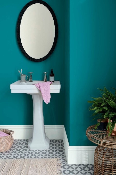 Dulux teal touch bathroom