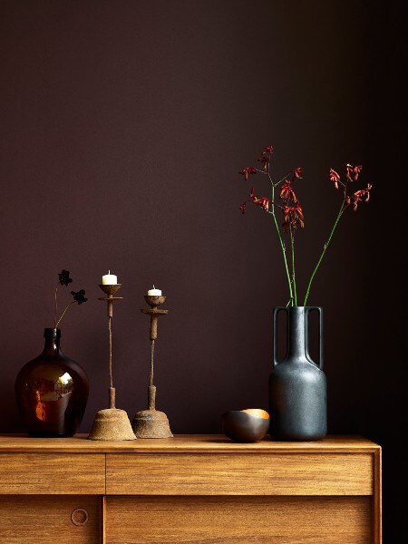 dulux heritage cherry truffle paint wall side board