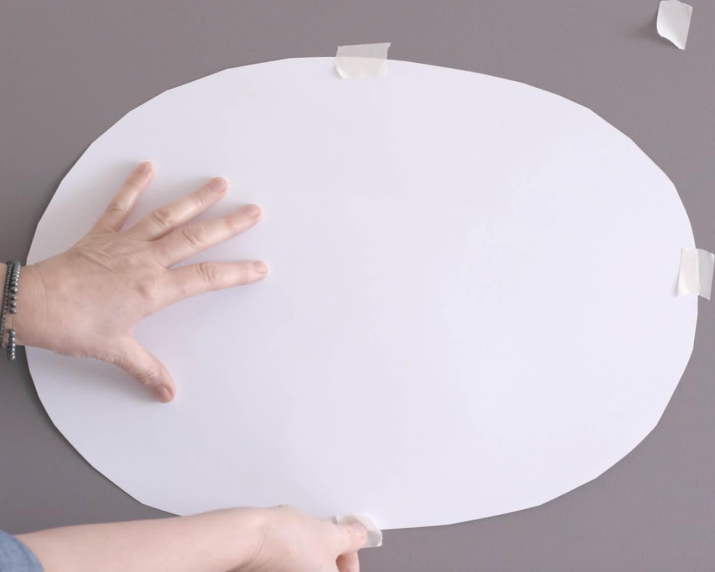 How to paint an oval wall design in 5 easy steps Dulux