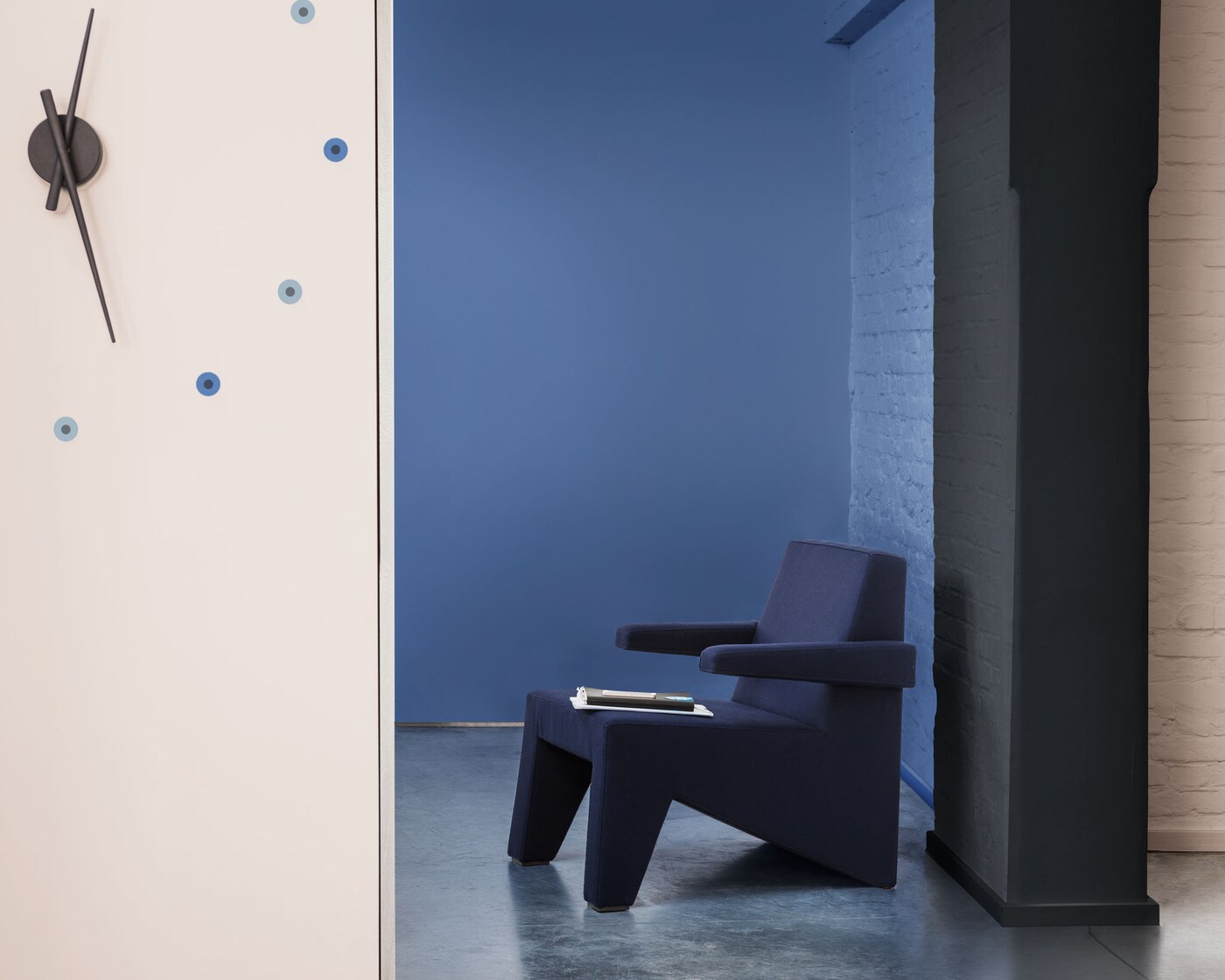 A practical wall feature with a clock face motif