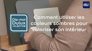 Utiliser les couleurs sombres pour valoriser son intérieur
