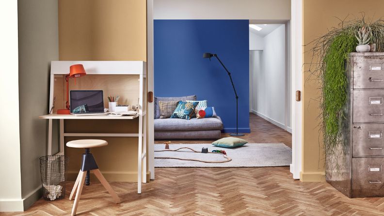 Warme en koude kleuren in de woonkamer