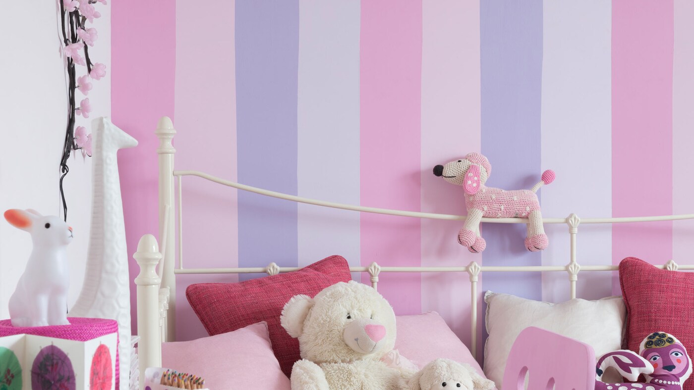 Creá un aspecto especial en el dormitorio de tu hijo con colores rosa clásico
