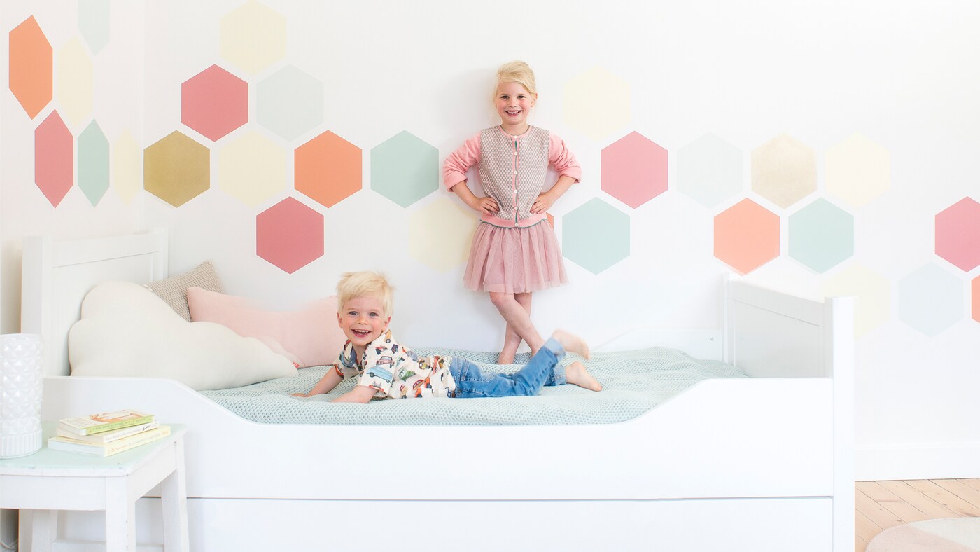 Chambre d'enfant couleurs pastel - motif hexagonal