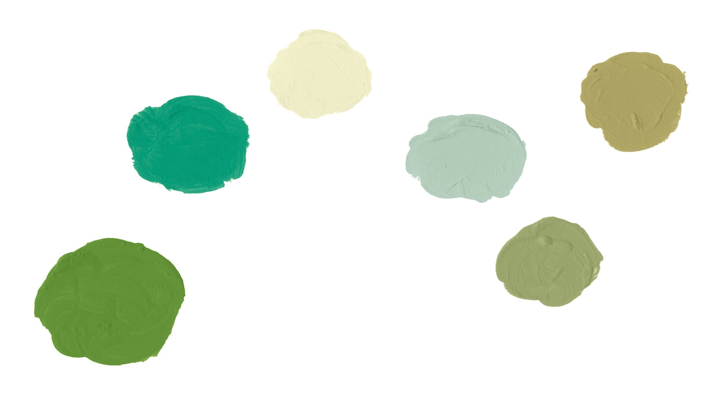 Le bleu sarcelle est une couleur joyeuse pour une chambre de bébé et prend toute sa valeur lorsqu’il est associé à des couleurs d’accent chaudes, en particulier le jaune, l’orange et le rose.