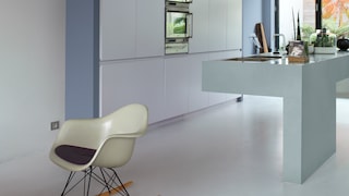 Tempérez le minimalisme pur avec des couleurs subtiles