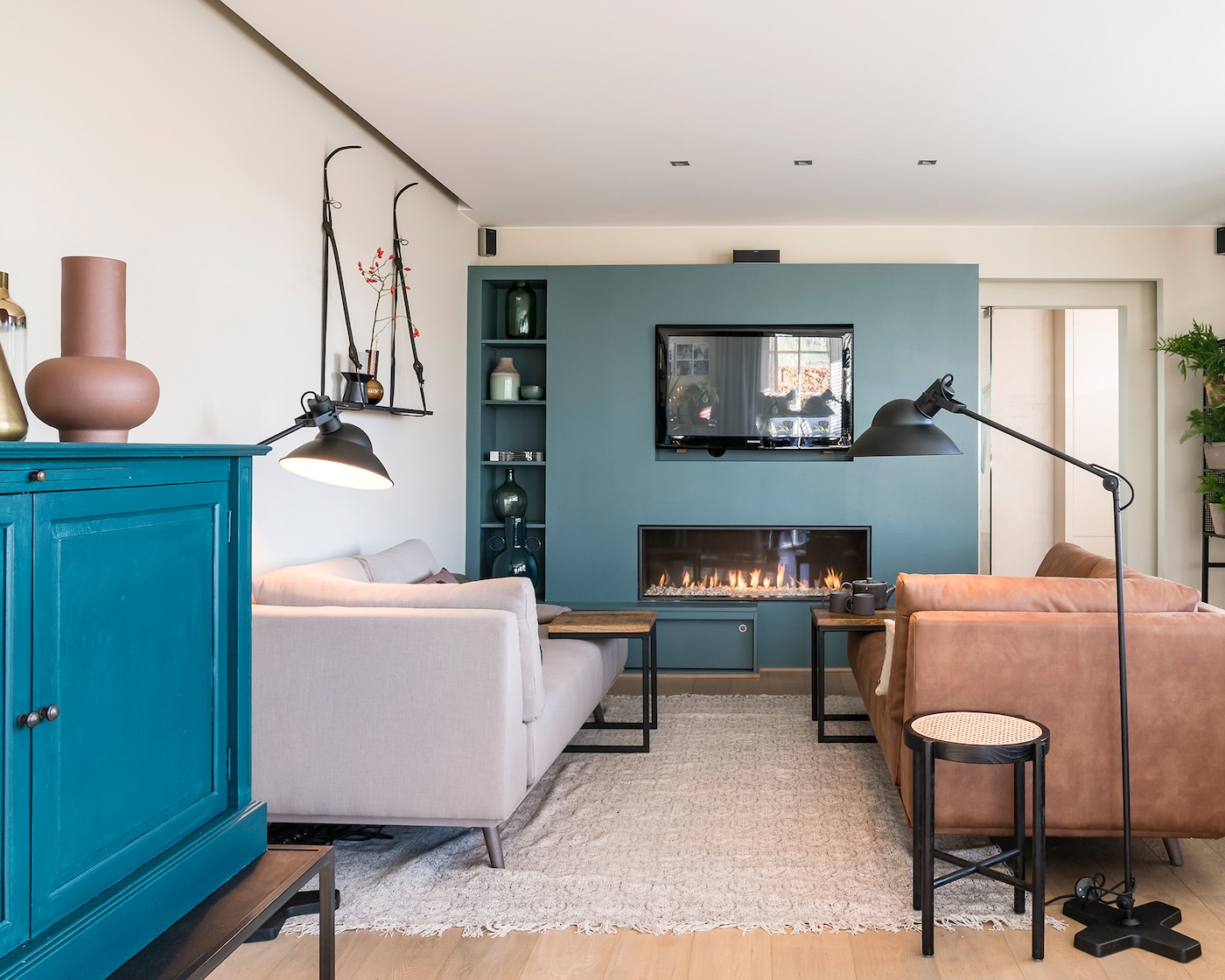 levis-vtwonen-frisse-start-8-landelijk-industrieel-salon