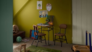 Een speelkamer die overstroomt met licht en energie