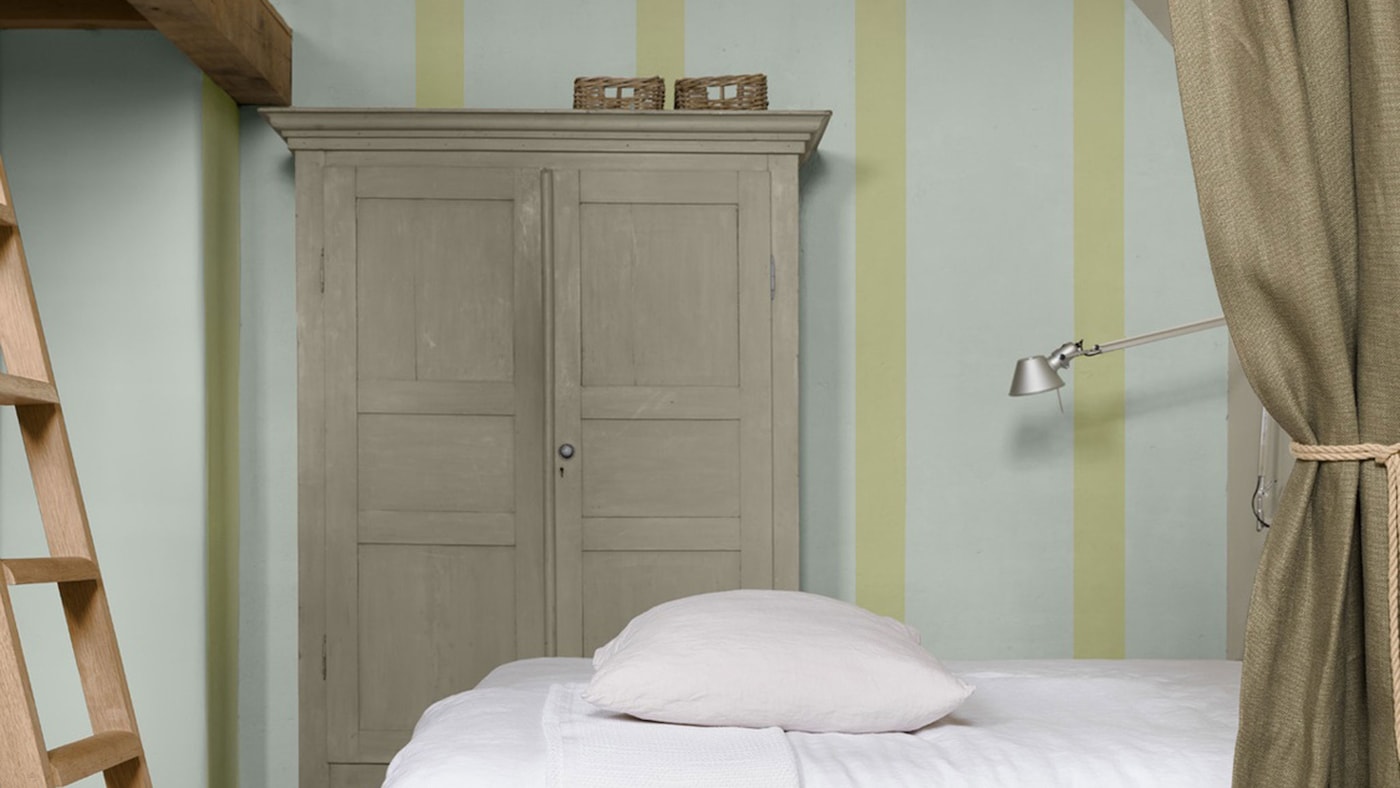 Ambiance hedendaagse romantiek slaapkamer Basalt, Eucalyptus, Olijf