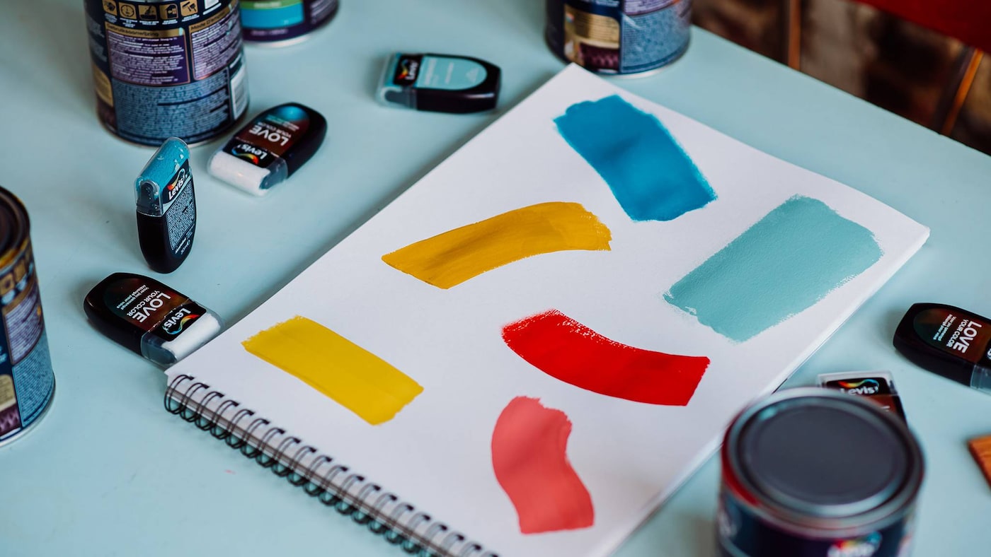 Levis True Colours Elisa en Almudena het warme zuiden