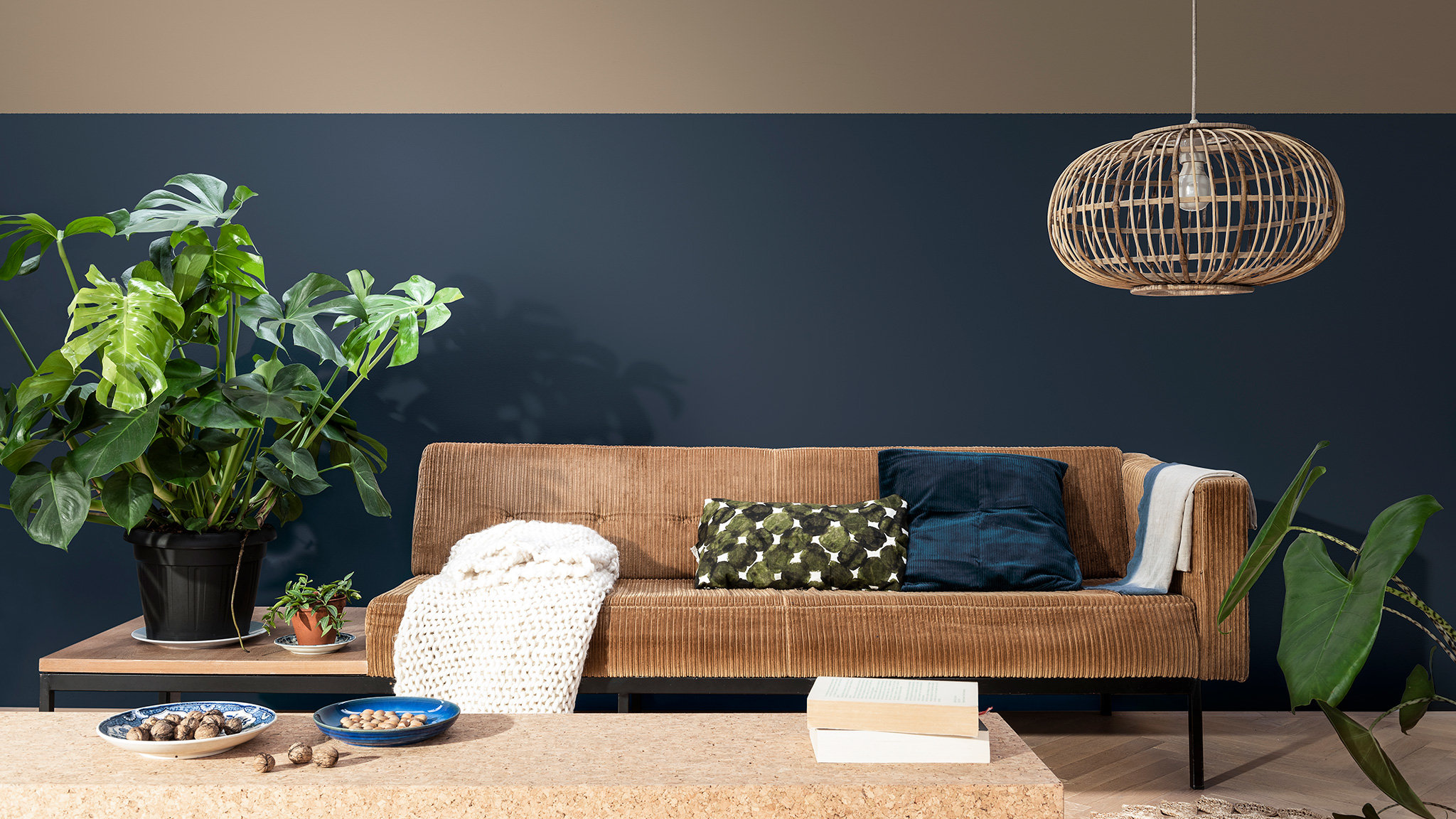 Snelle en gemakkelijke make-overs voor je woonkamer die geen fortuin kosten