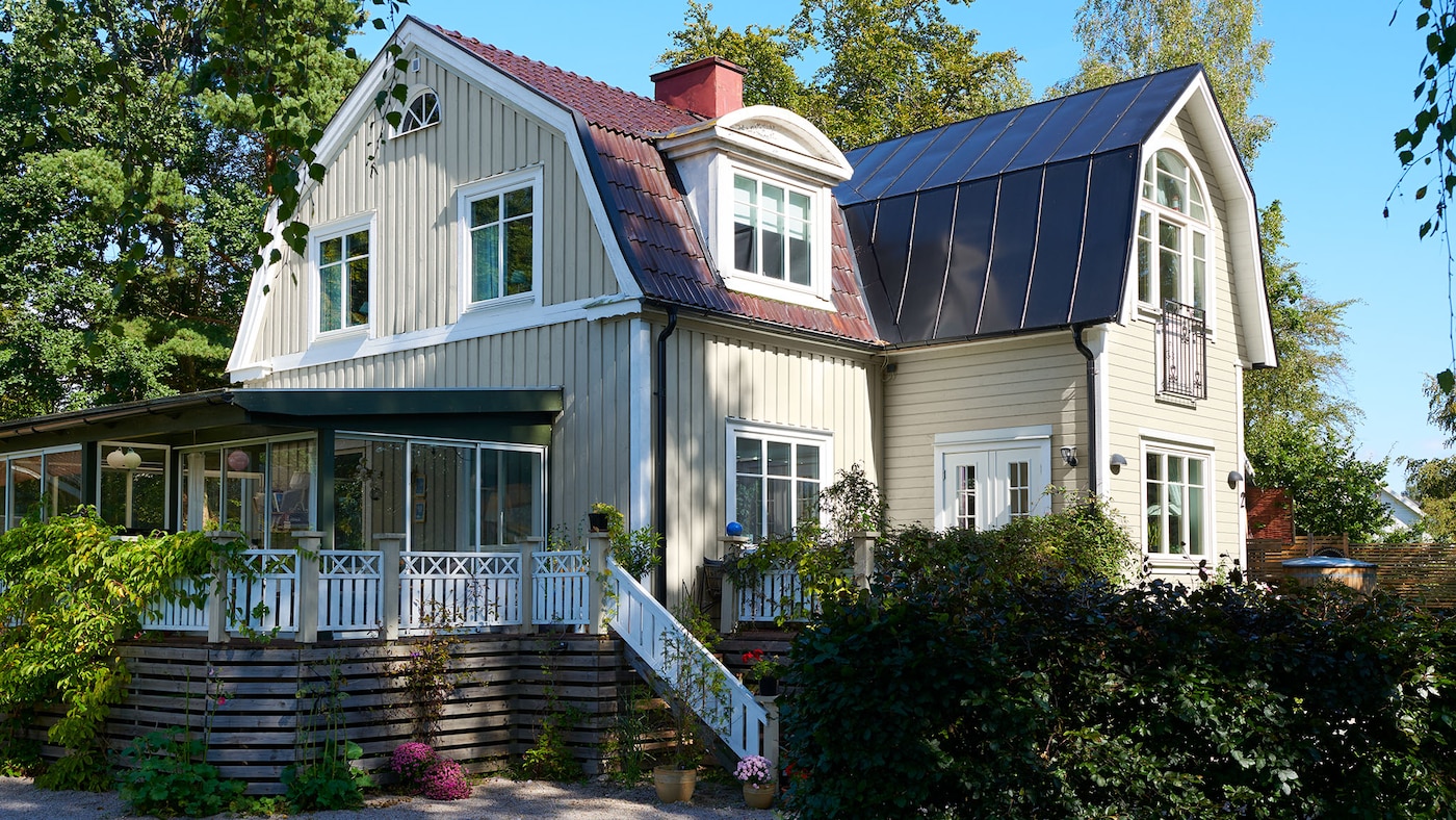 Beige husfarger malt på herskapelig villa