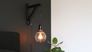 DIY-lampe på soverommet