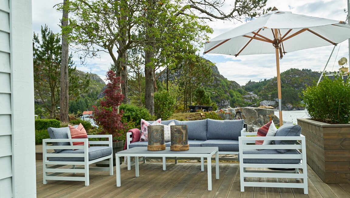 eventyrlig-oppussing-male-utemobler