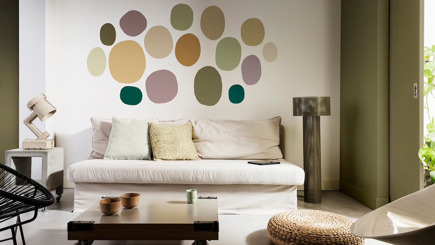 Stueinspirasjon med lekne farger