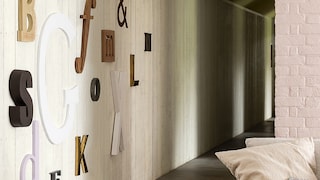 Fra gulnet panel til hvitkalkede vegger