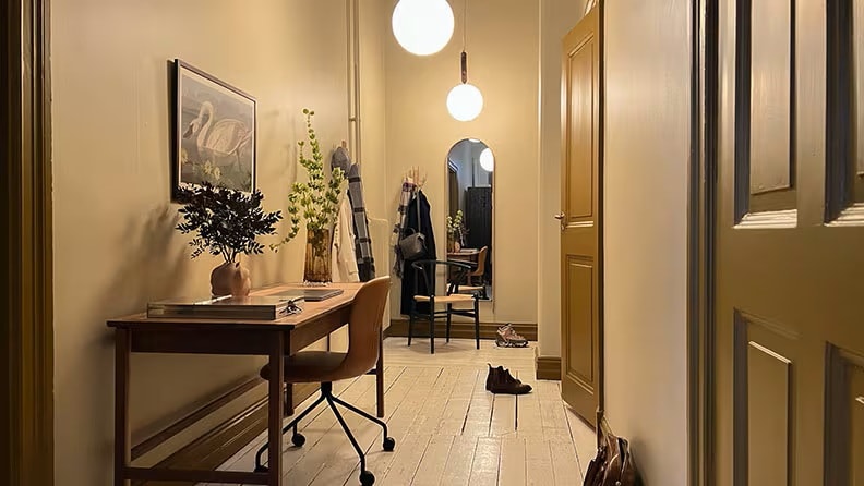 Eventyrlig Oppussing Kragerø hvitmalt paneltak