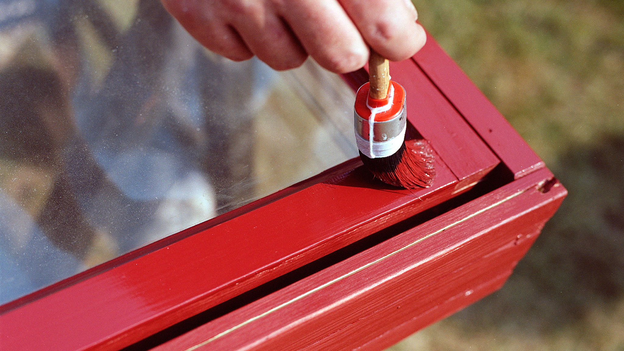 Slik maler du vinduer utvendig