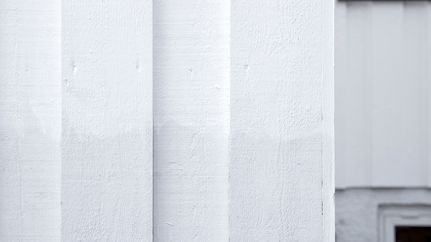 Hvitmalt hus er ikke alltid hvitt