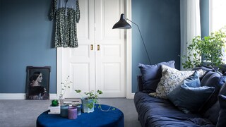 TV-stue fra hvitt til blått