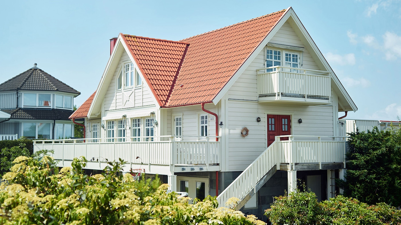 Selvrensende hvitmaling til huset