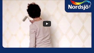 Måla diamanter på väggen