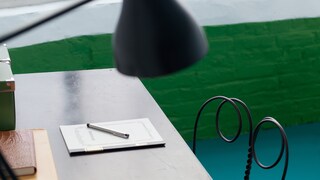 Sobitage elavat rohelist erksa sinakasrohelisega