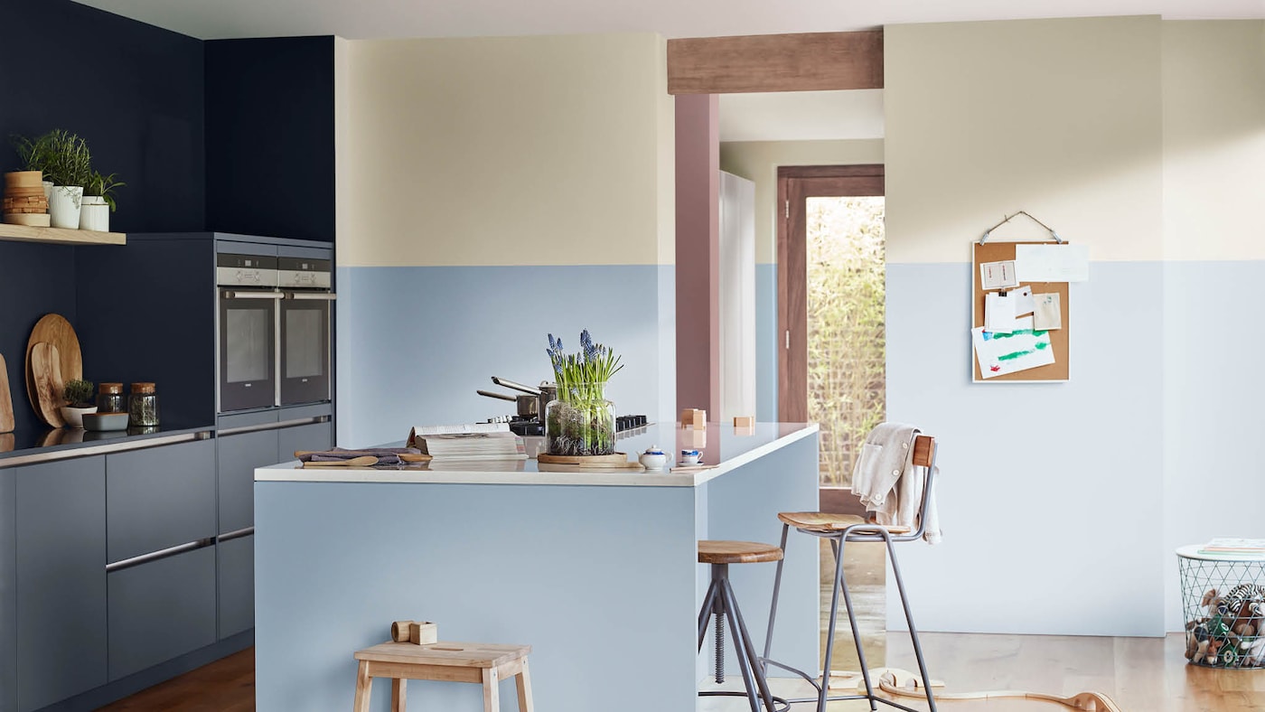 Paint your kitchen with Heart Wood and pastel shades