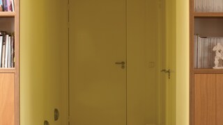 Create an unexpected entrance with yellow