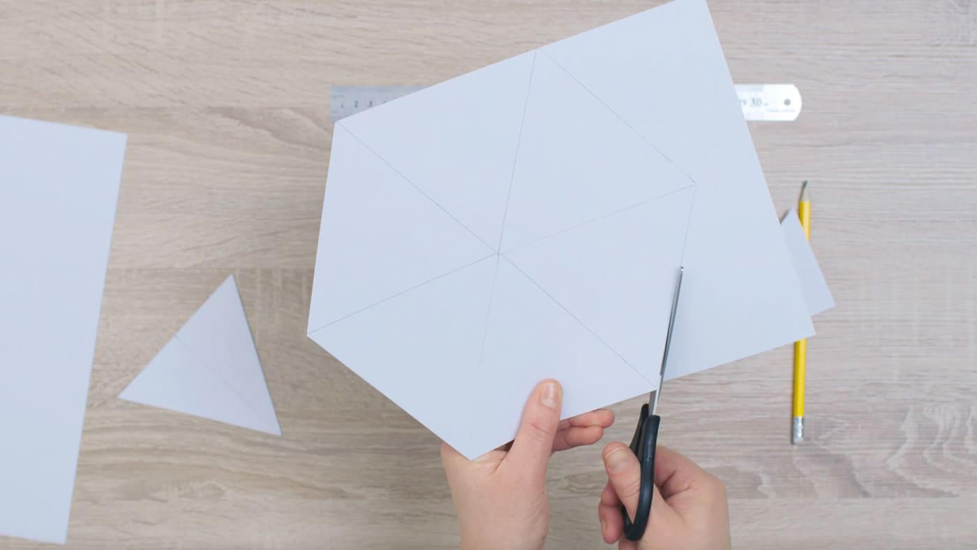 Deco-Paints-Colour-Futures-Colour-of-the-Year-2019-How-to-honeycomb_5