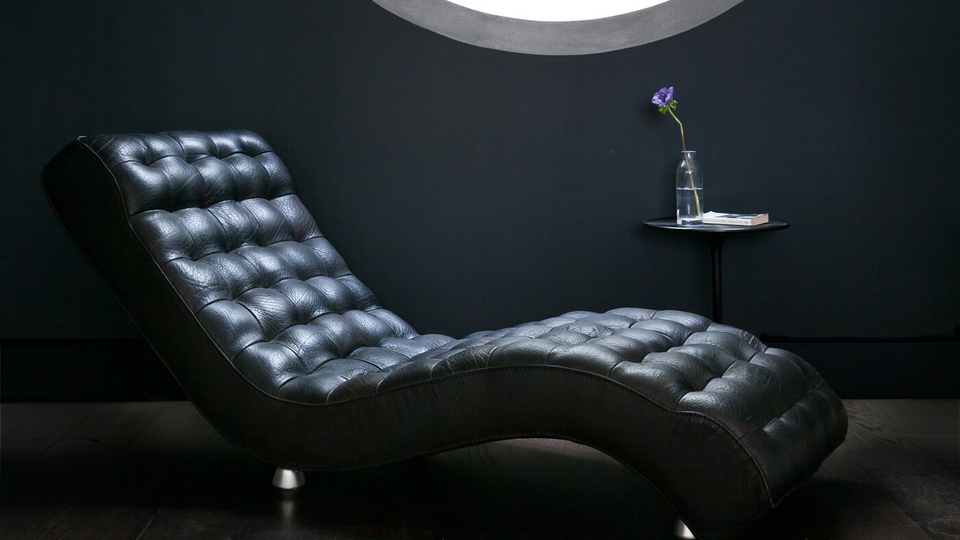 Keep it simple with a colour palette of jet black, charcoal grey and fresh white, or add just one primary hue into the mix for a bold, high-contrast look.