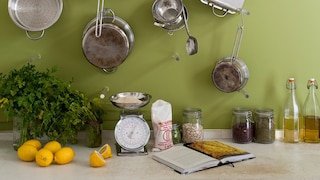 Cook up a kitchen feast with delighful colours