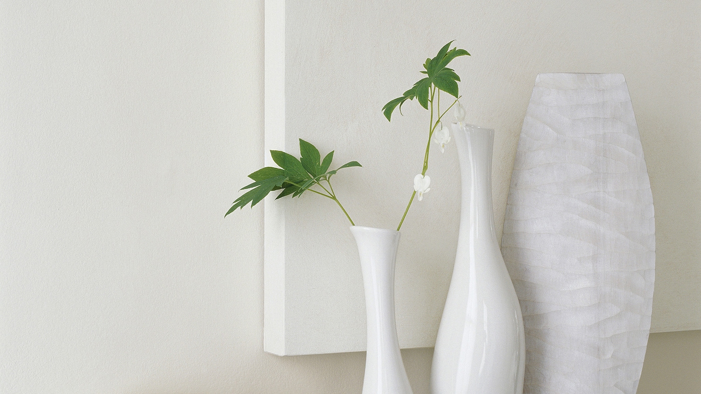 Enhance a room’s natural light with serene pearly white.
