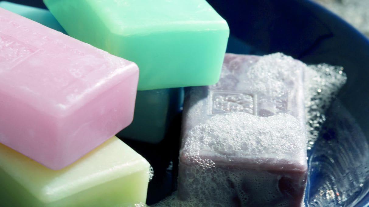 Βάψιμο Τοίχων σε Παστέλ Χρώματα