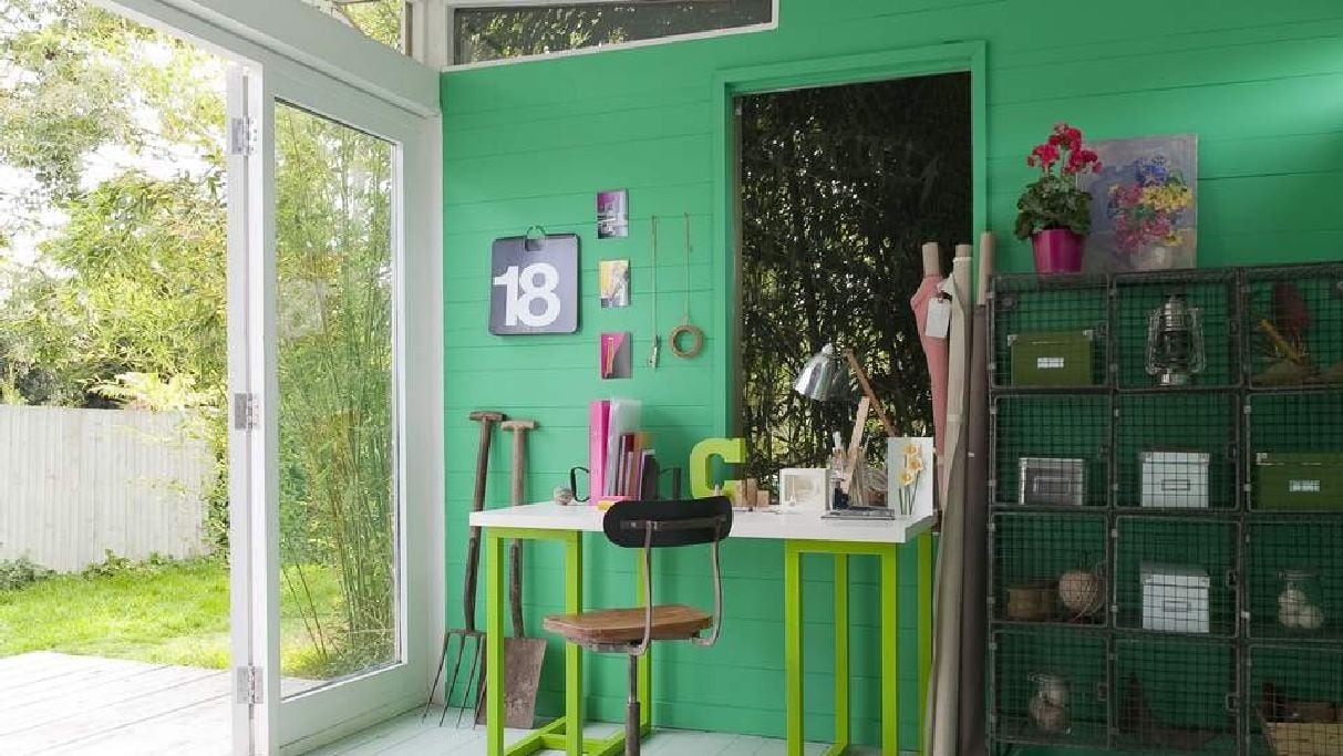 Βάψιμο Σπιτιού με Πράσινο