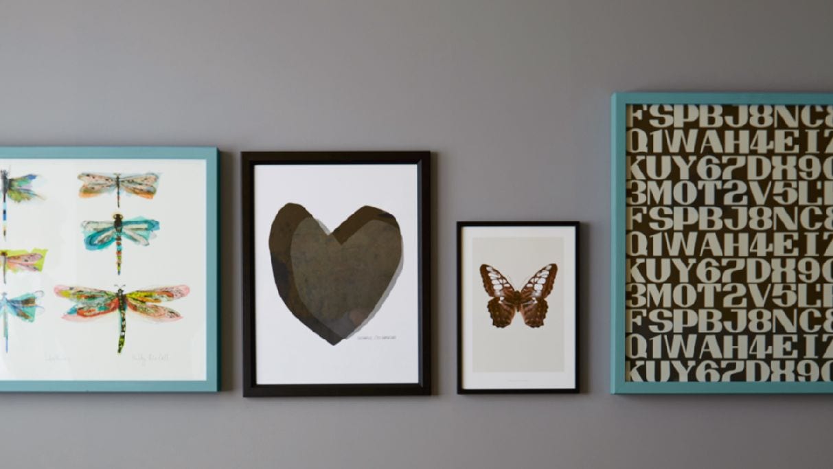 Γκρι Χρώμα στους Τοίχους του Σπιτιού