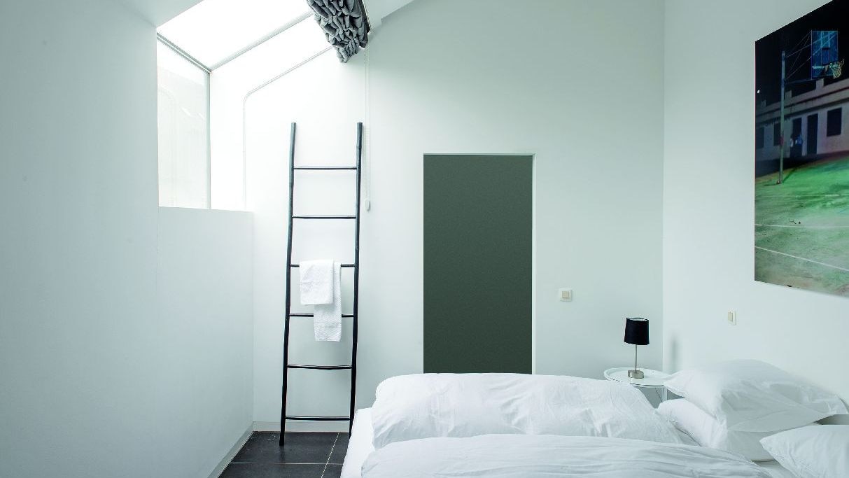 Διακόσμηση Κρεβατοκάμαρας με Λευκό Χρώμα