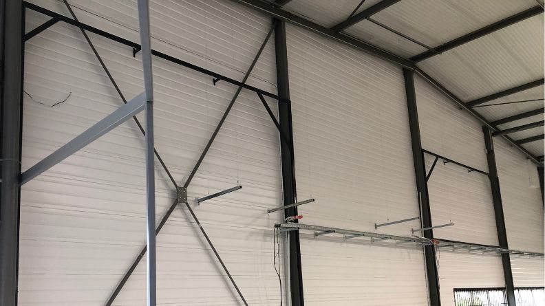 Slider right Image 0