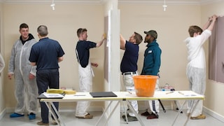 Celebrating apprentices at the Dulux Academy