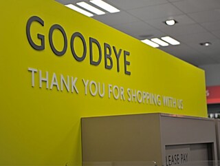 Dulux Trade creates contemporary paint finish at Waitrose Evesham