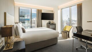 Dulux Vinyl Matt just the job for major London hotel project