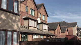 Dulux Trade Colour Experts Brighten Lives