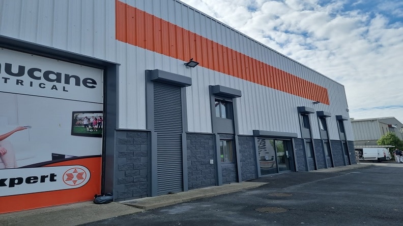 duluxtrade-expert-electrical-exterior-paint-range