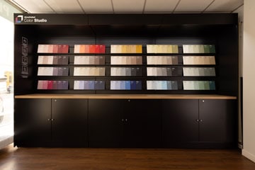 Mur de de couleur du concept AkzoNobel Color Studio en magasin