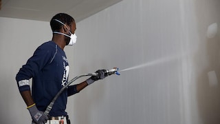 Højtrykssprøjt spartlen på for det perfekte resultat